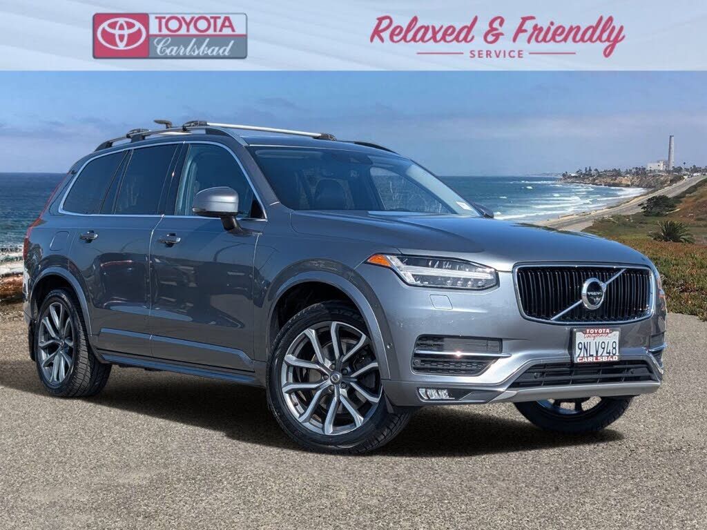2017 VOLVO XC90