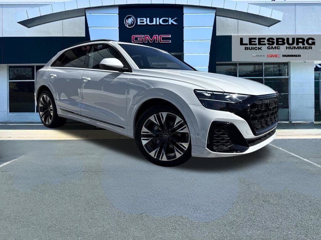 2026 AUDI Q8
