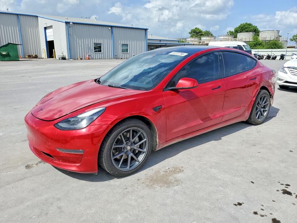 2022 TESLA Model 3