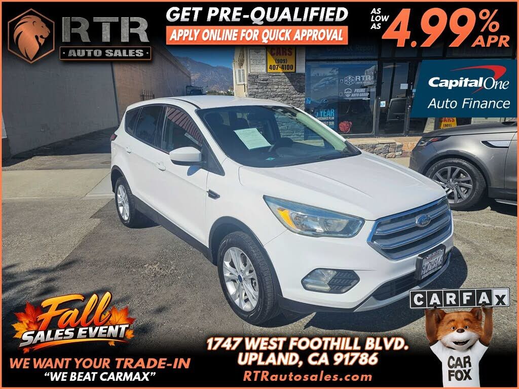 2017 FORD Escape