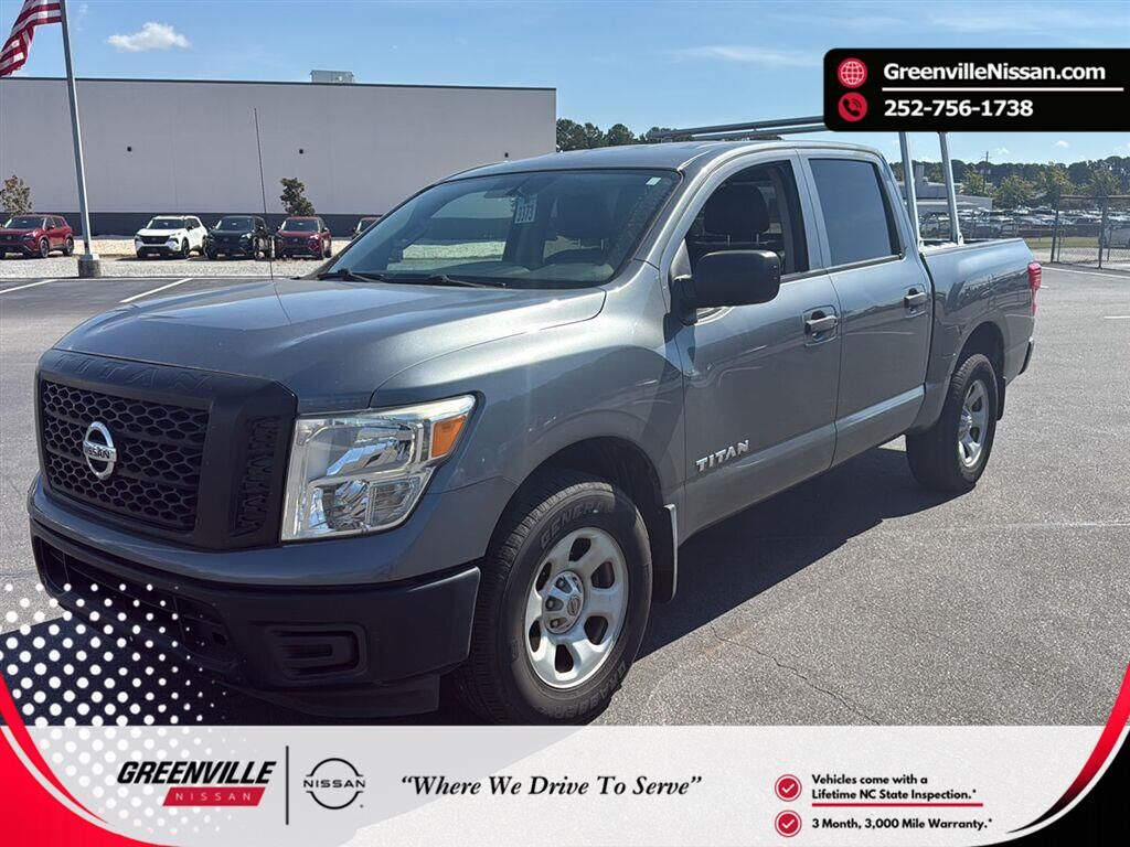 2017 NISSAN Titan