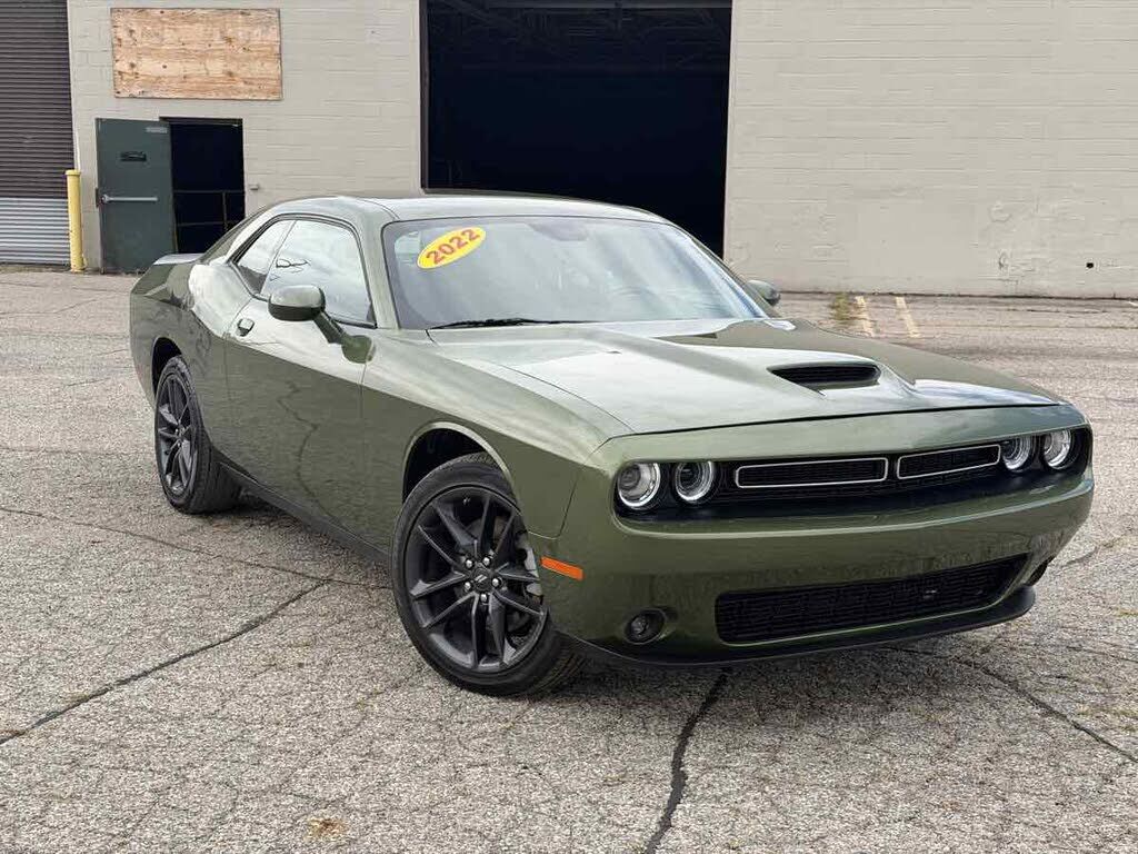 2022 DODGE Challenger