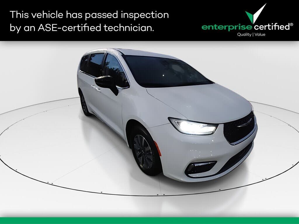 2024 CHRYSLER Pacifica