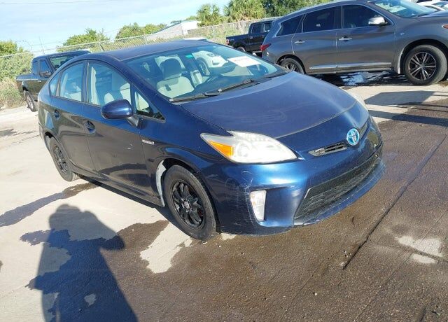 2013 TOYOTA PRIUS
