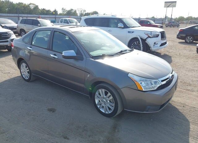 2010 FORD Focus