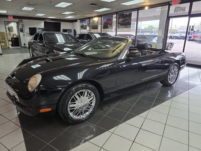 2002 FORD Thunderbird