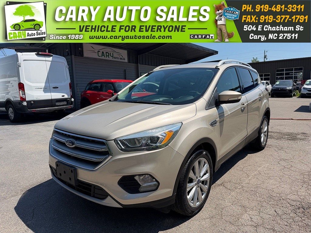 2017 FORD Escape