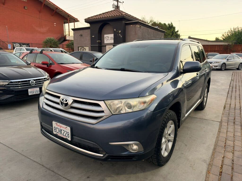 2013 TOYOTA Highlander