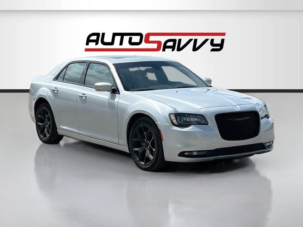 2023 CHRYSLER 300