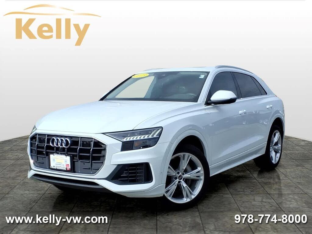 2023 AUDI Q8