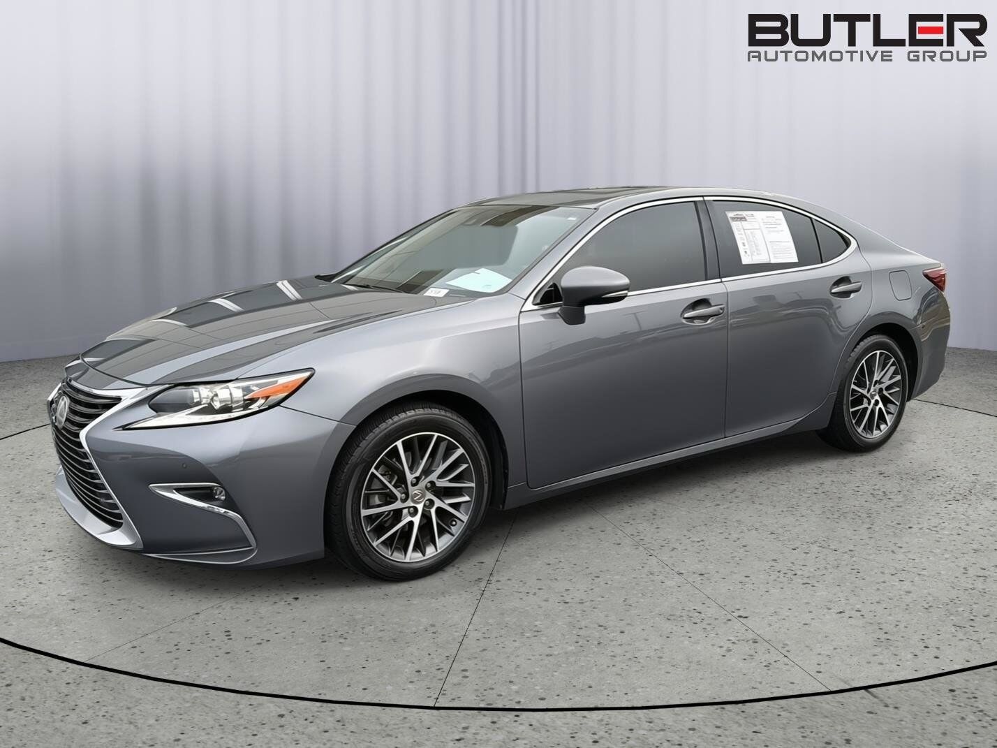 2018 LEXUS ES