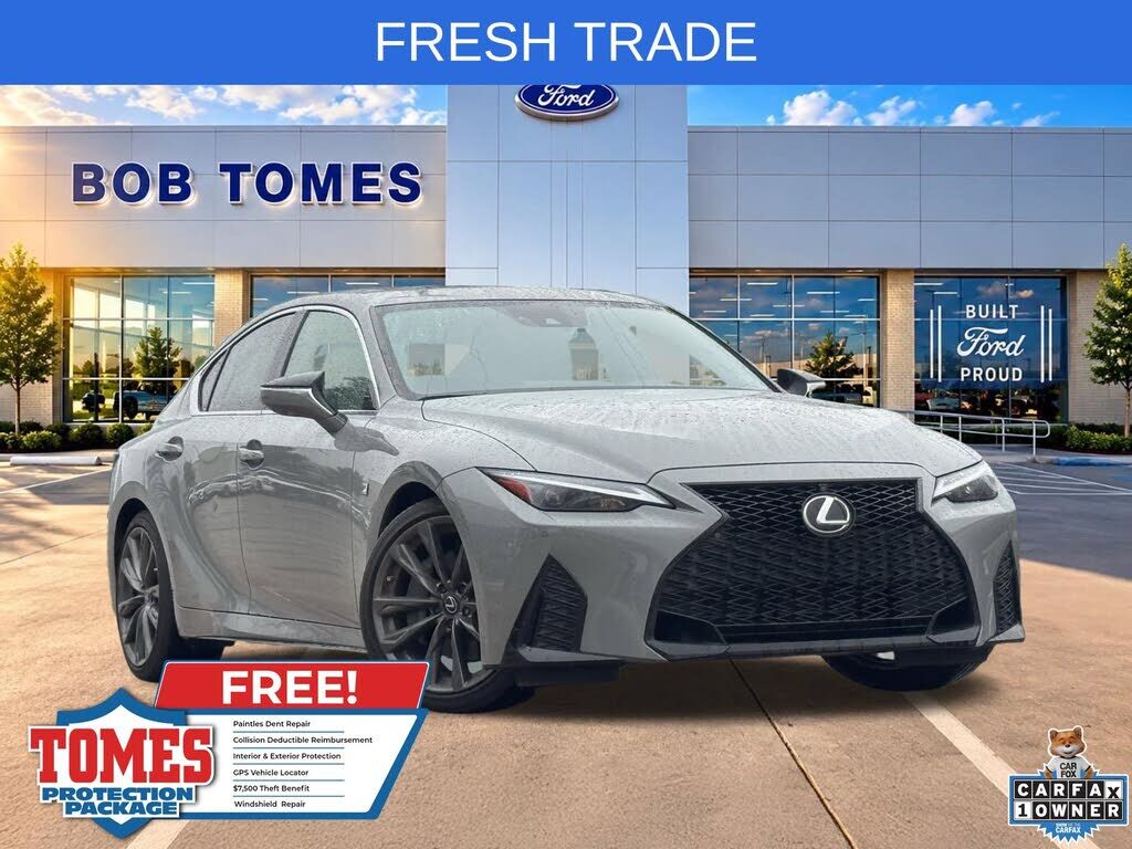 2024 LEXUS IS