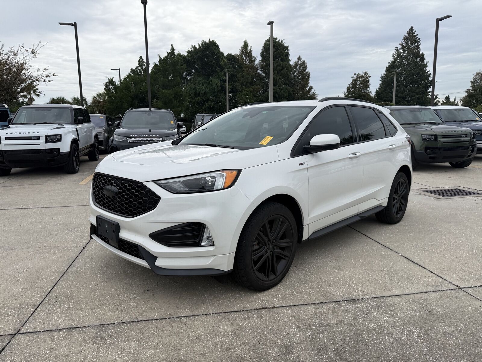 2023 FORD Edge