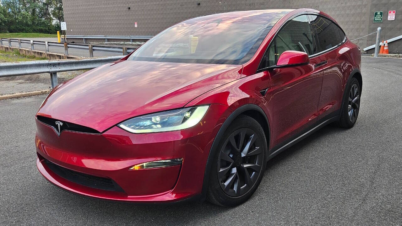 2024 TESLA Model X