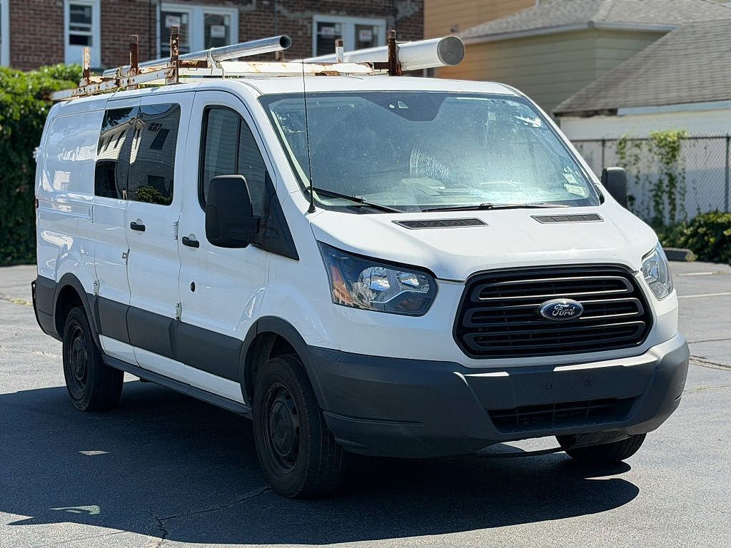 2018 FORD Transit