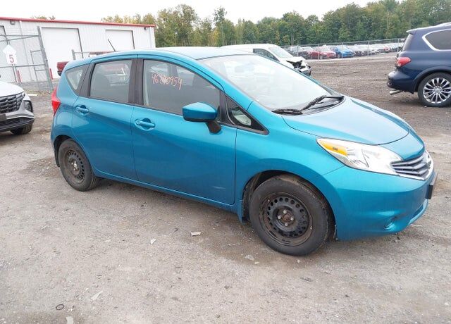 2016 NISSAN Versa