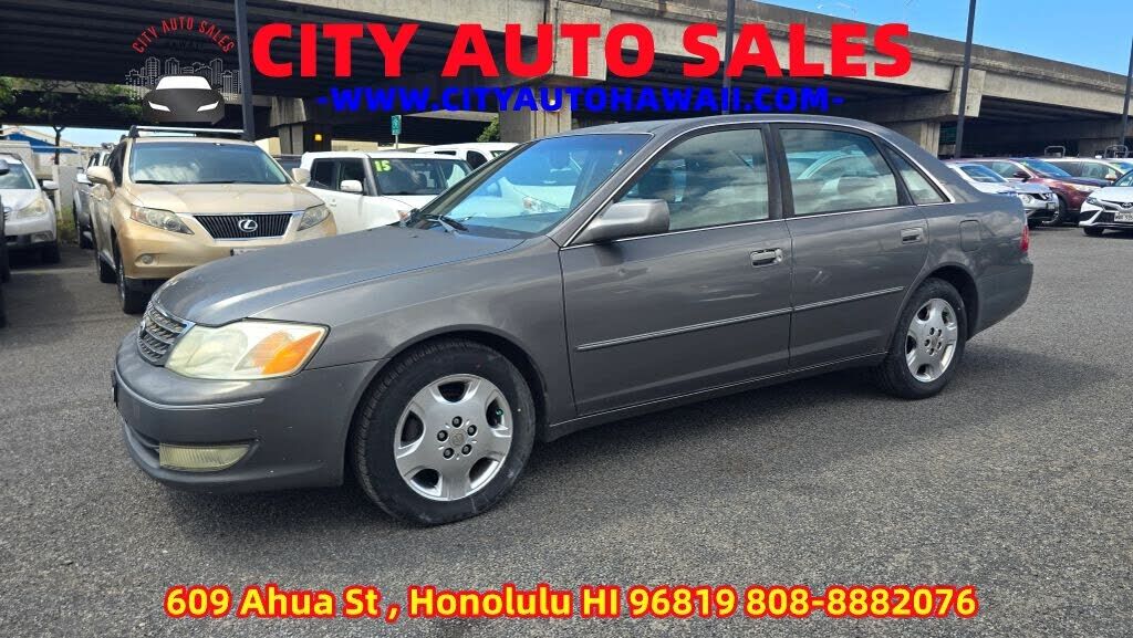 2004 TOYOTA Avalon