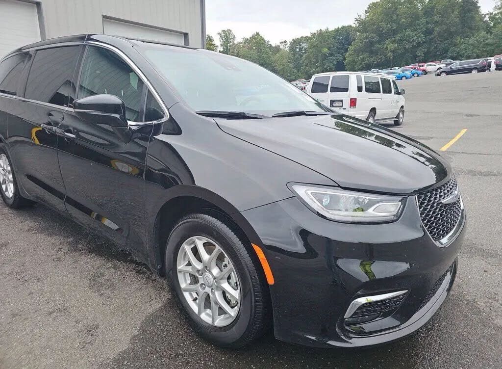 2026 CHRYSLER Pacifica