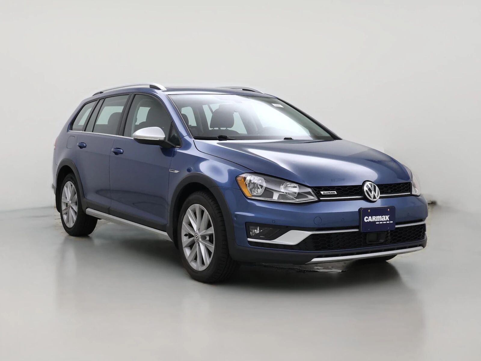 2017 VOLKSWAGEN Golf Alltrack