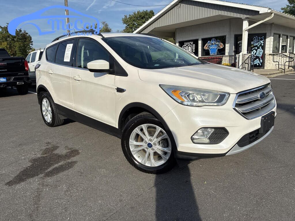 2018 FORD Escape