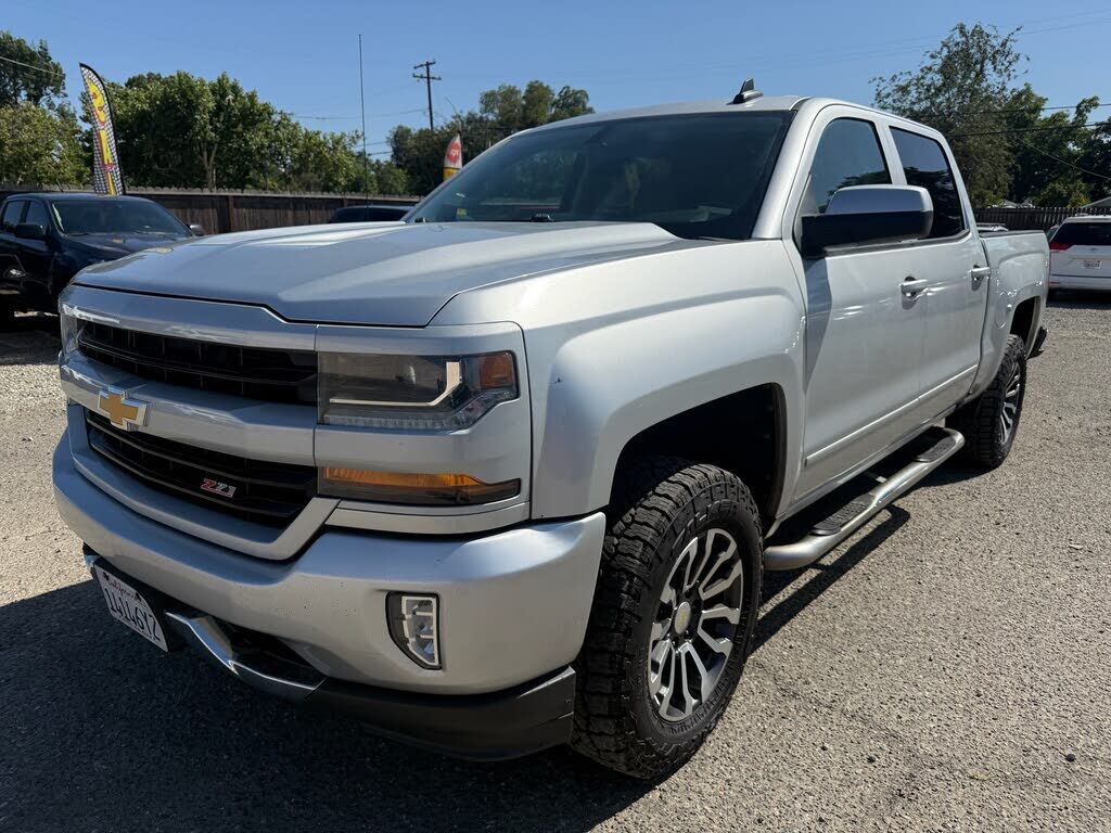 2018 CHEVROLET Silverado