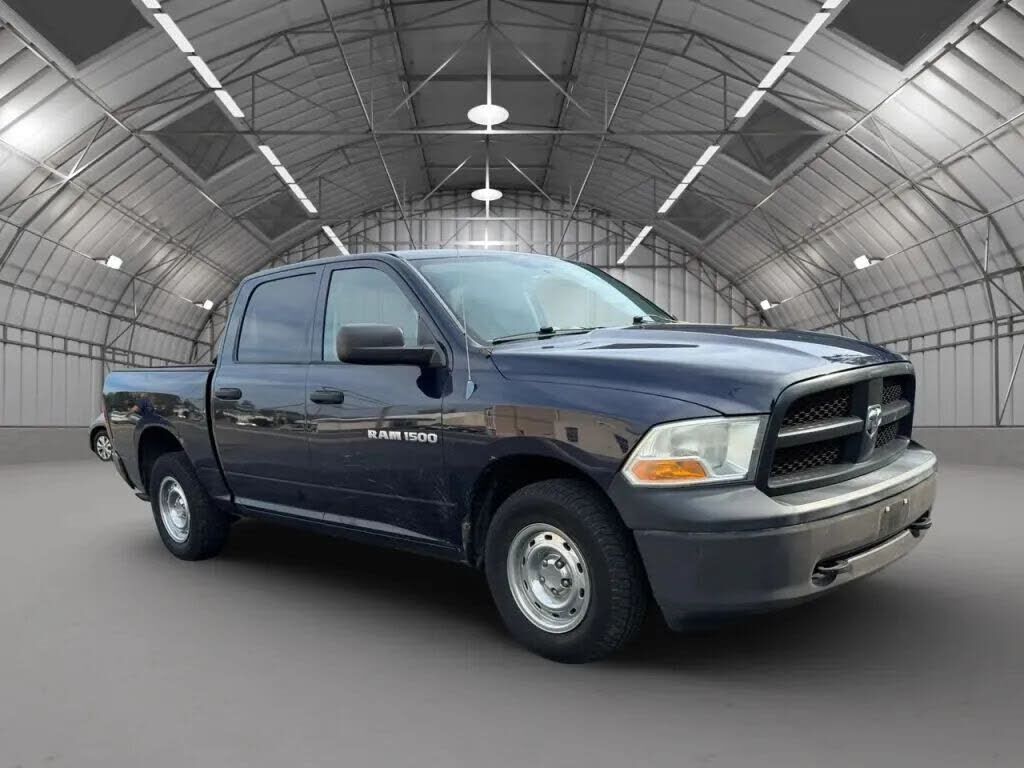 2012 DODGE Ram