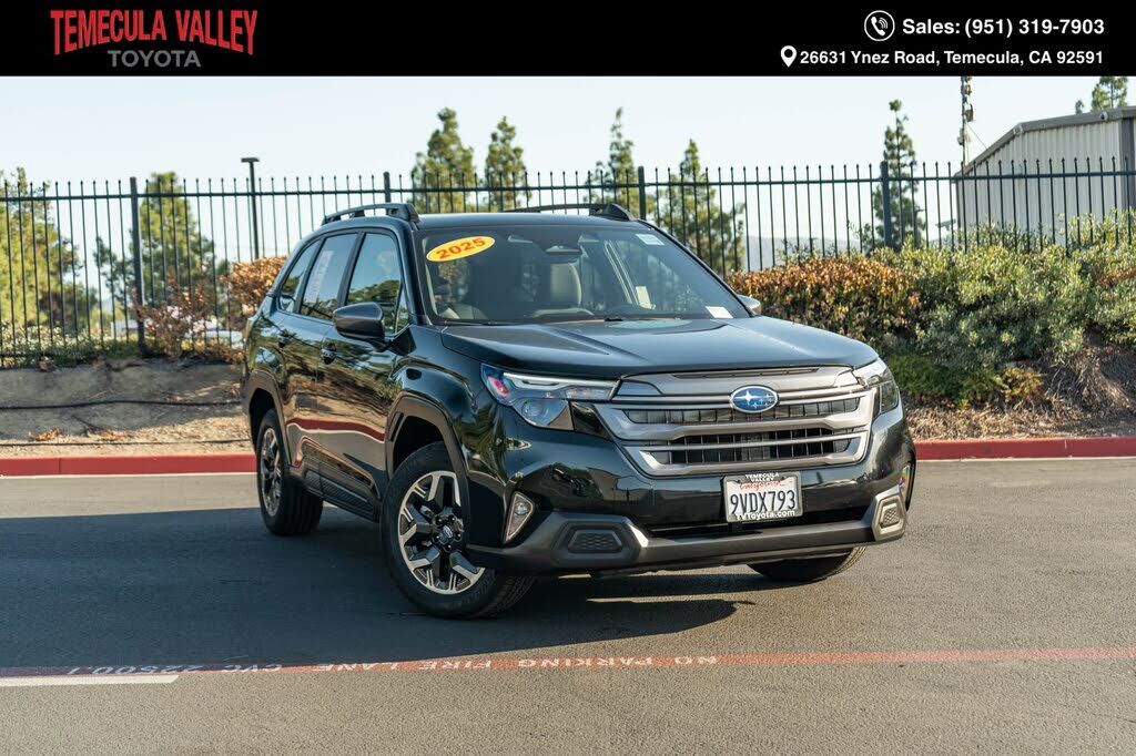 2025 SUBARU Forester