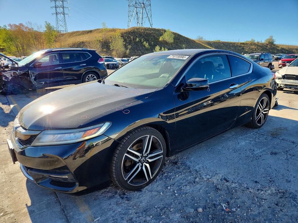 2017 HONDA Accord