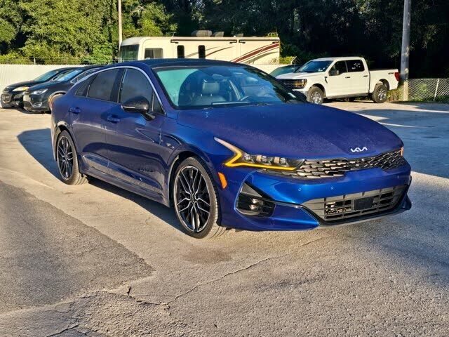 2022 KIA K5