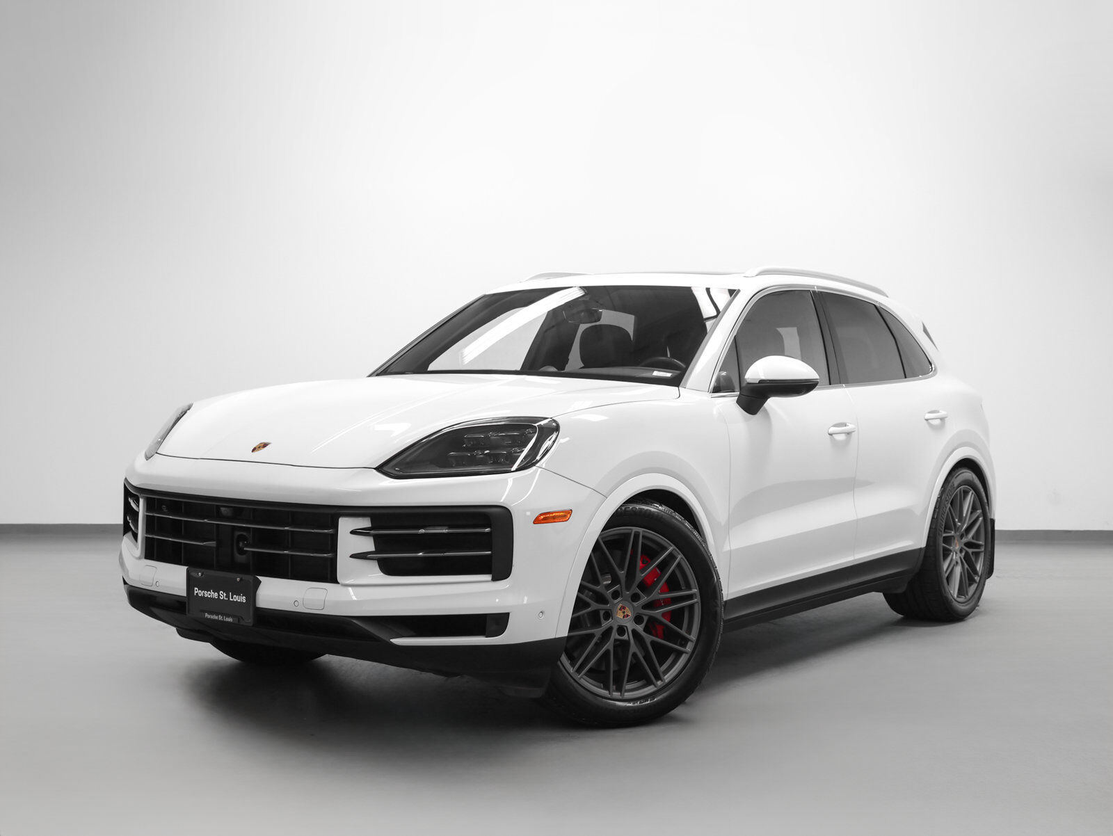 2025 PORSCHE Cayenne