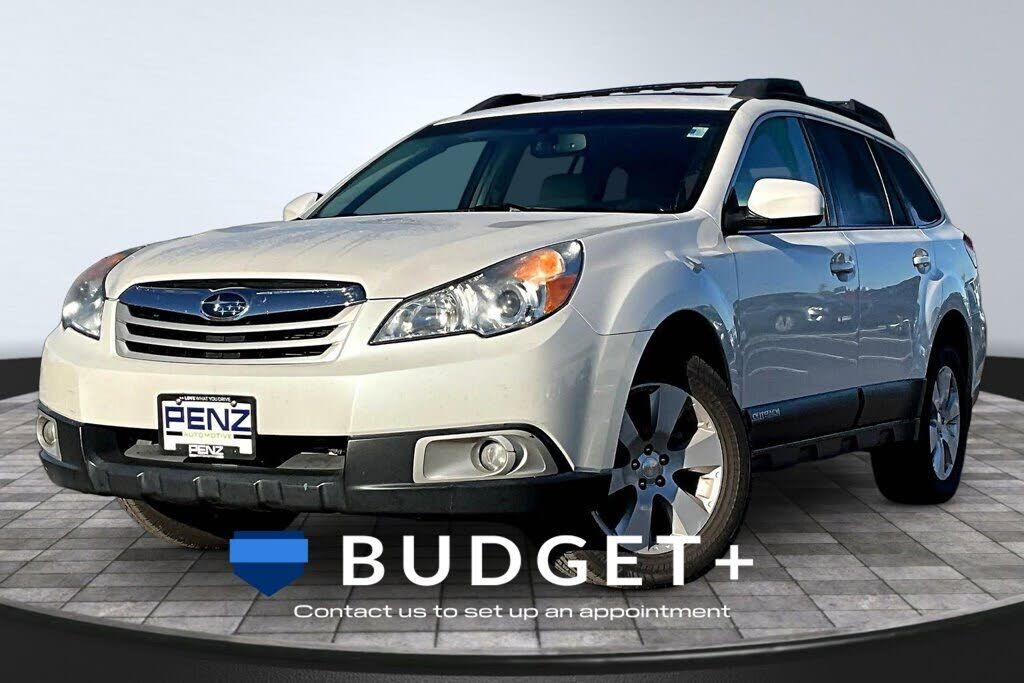 2011 SUBARU Outback