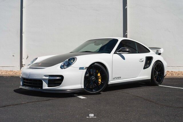 2011 PORSCHE 911