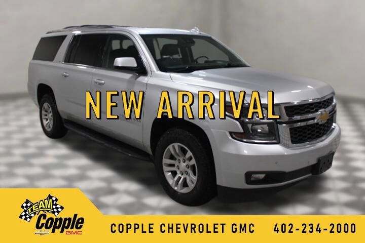 2019 CHEVROLET Suburban