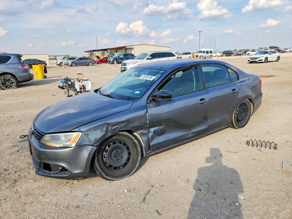 2012 VOLKSWAGEN Jetta