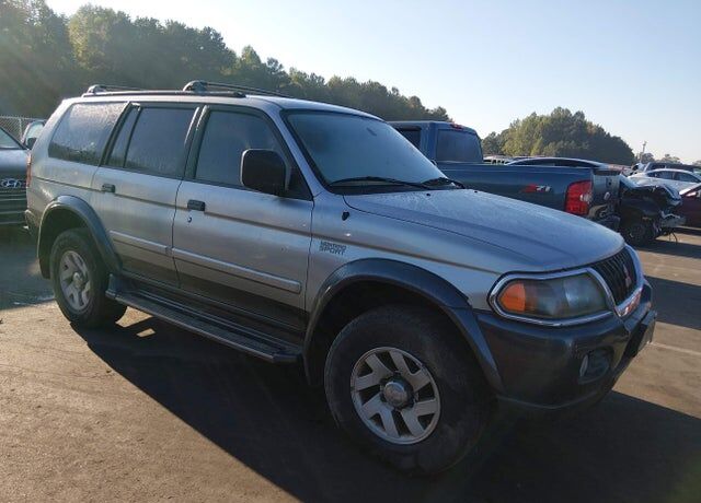 2000 MITSUBISHI Montero Sport
