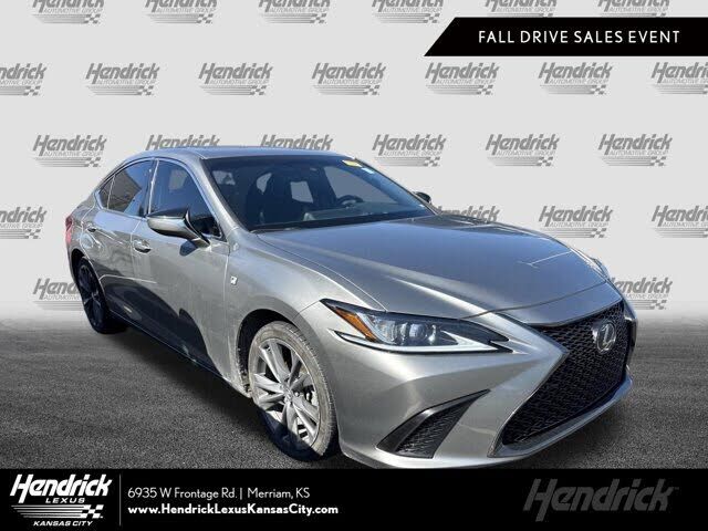 2020 LEXUS ES