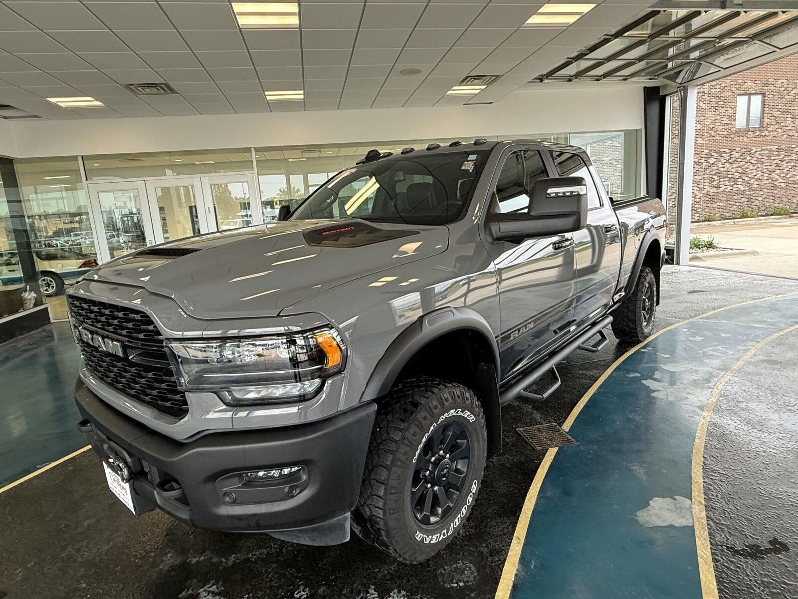 2024 RAM 2500