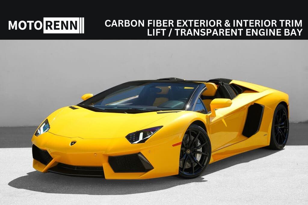 2015 LAMBORGHINI Aventador