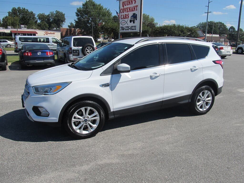 2018 FORD Escape