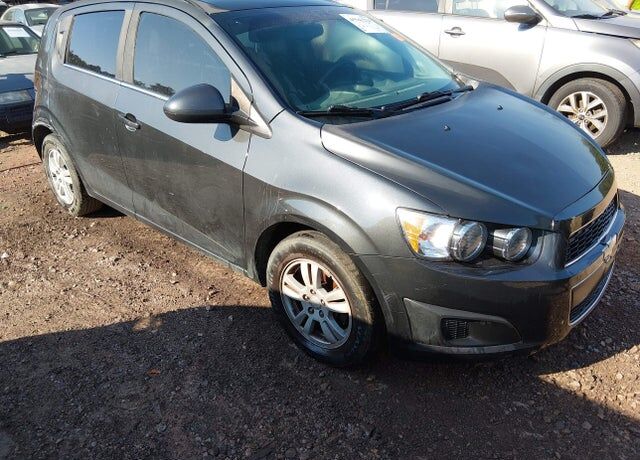 2015 CHEVROLET Sonic