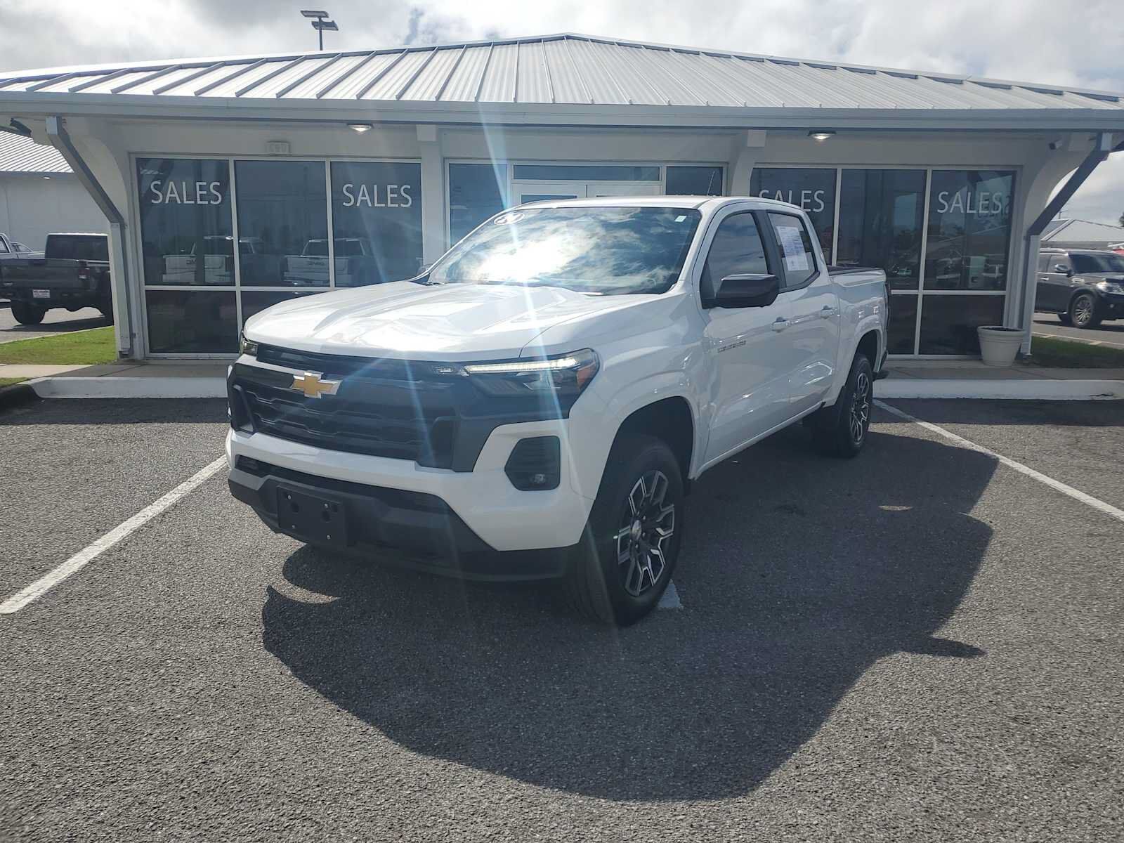 2024 CHEVROLET Colorado