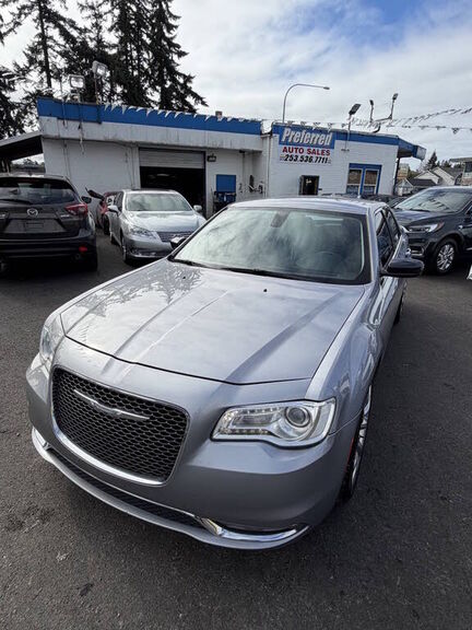 2018 CHRYSLER 300
