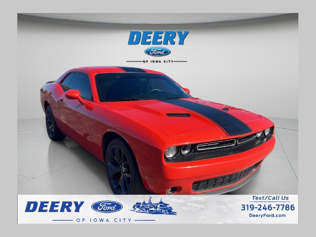 2017 DODGE Challenger