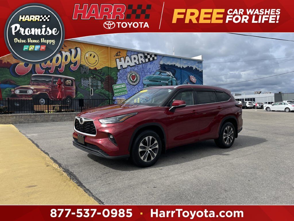 2024 TOYOTA Highlander