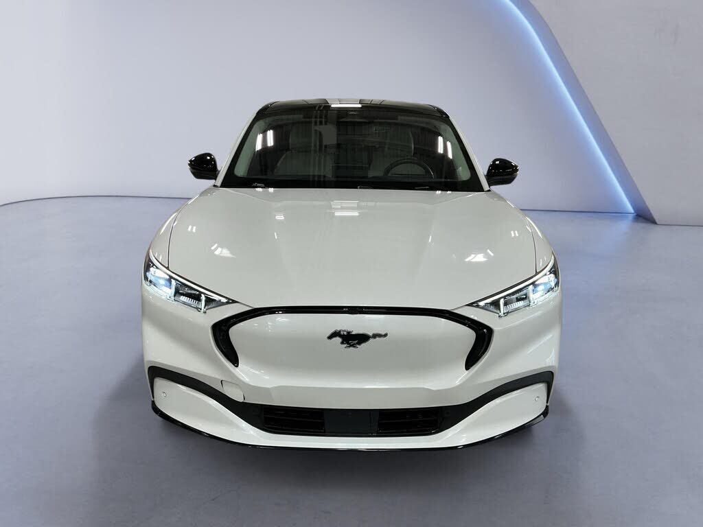 2021 FORD Mach-E
