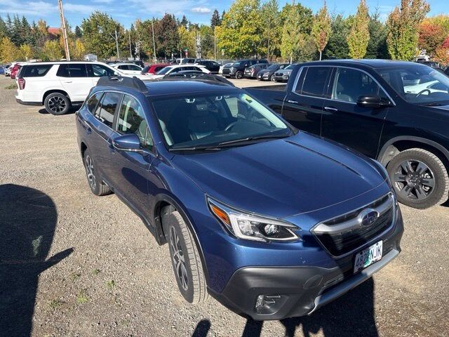 2022 SUBARU Outback
