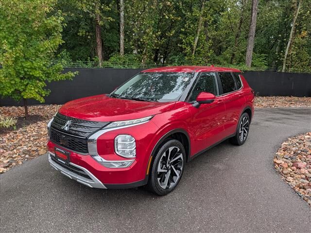 2023 MITSUBISHI Outlander