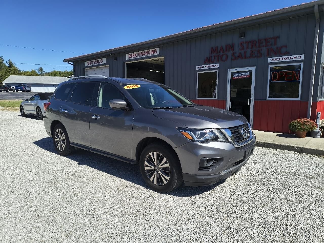 2019 NISSAN Pathfinder