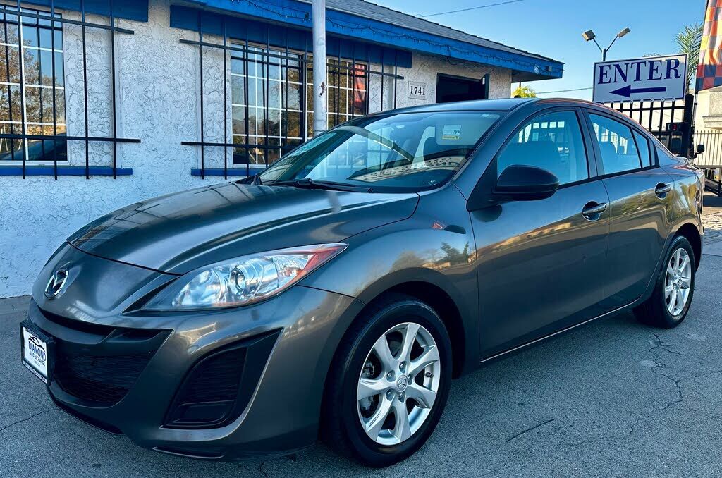 2011 MAZDA Mazda3