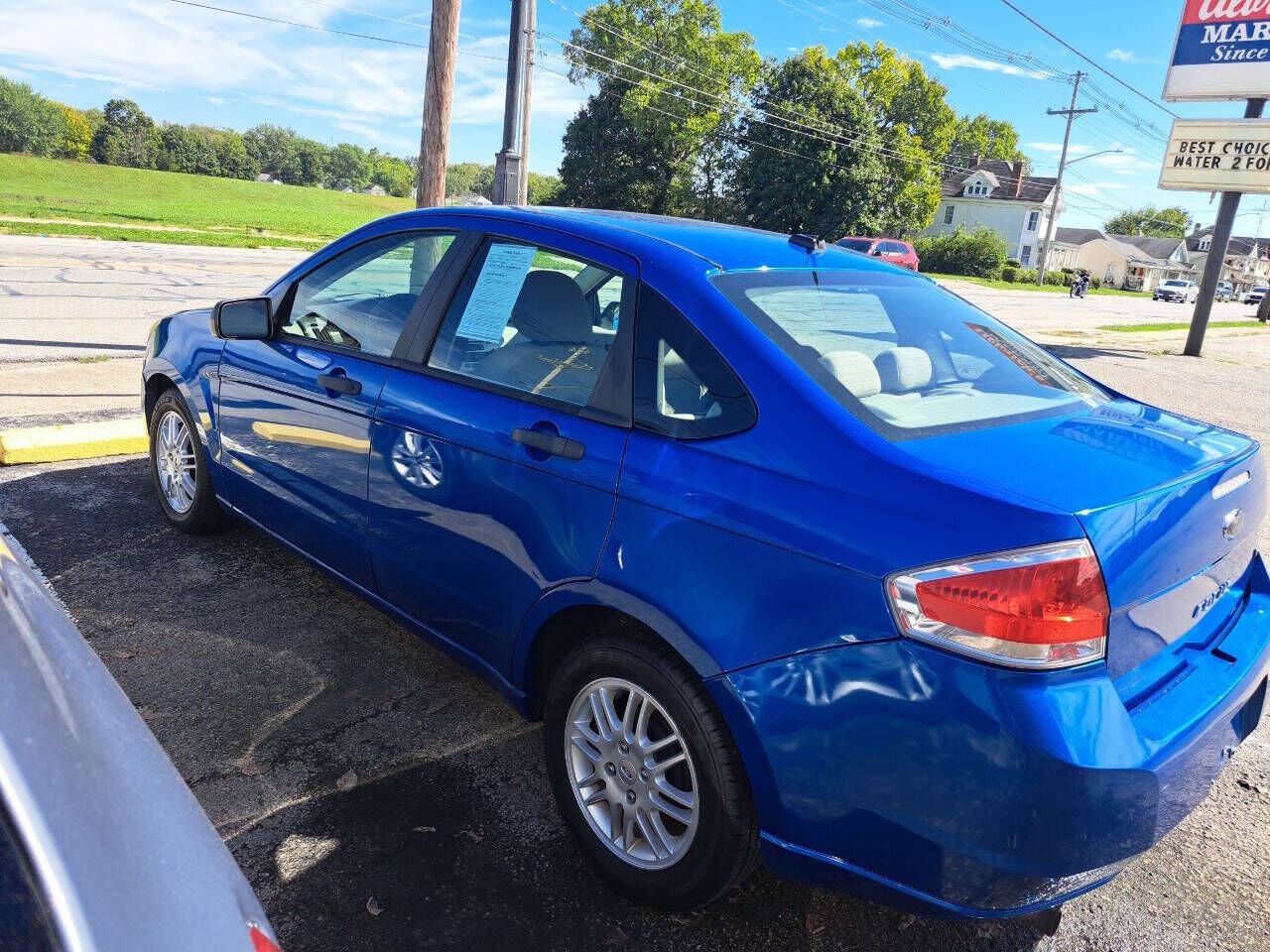 2011 FORD Focus